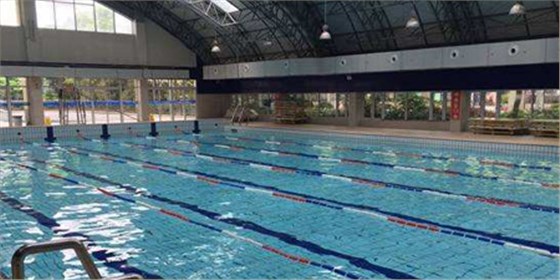  沈坚强游泳健身馆
