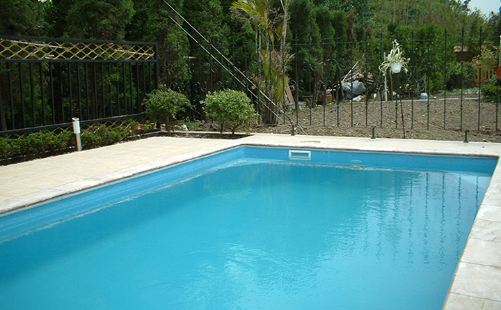 上海绿洲比伐利某私家别墅泳池