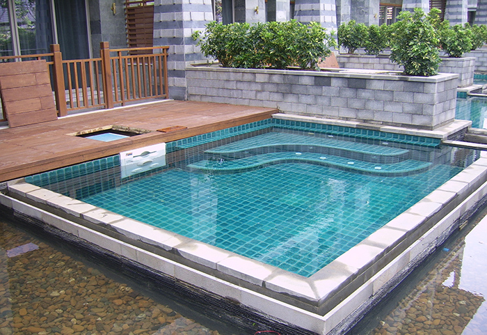 别墅SPA型泳池整体效果