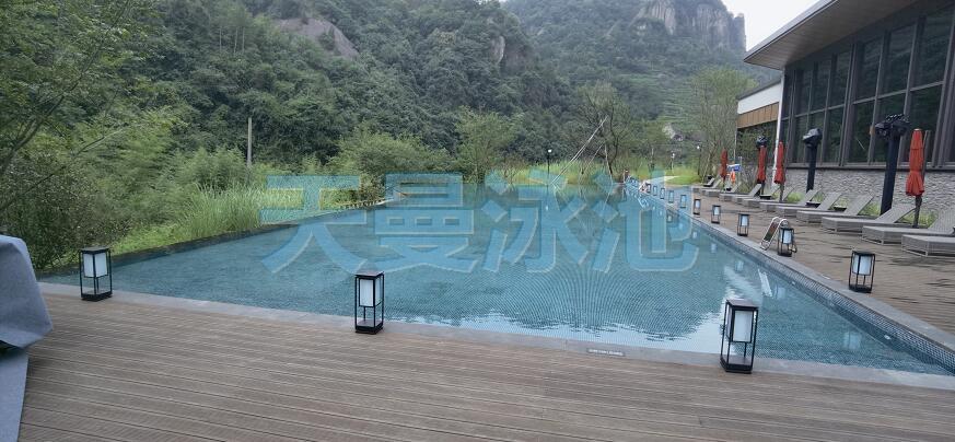 907安岚酒店无边游泳池